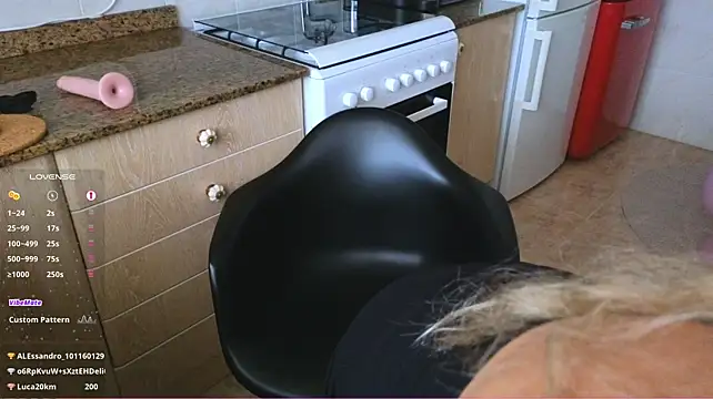 Lunamix Chat XXX live