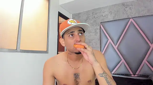 XXX chat uživo modela Sashaa_fiercee