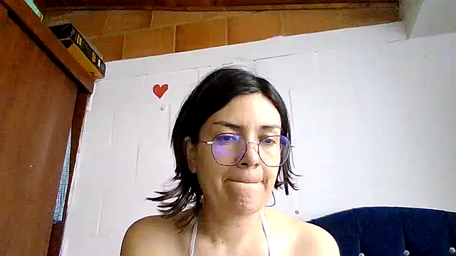 Chat +18 de princessbella93 ao vivo