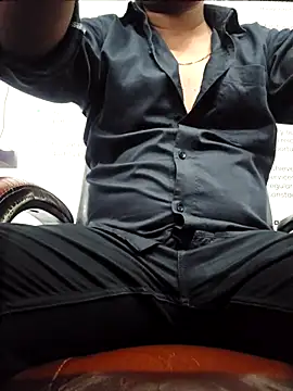 Raaz_5690 Chat XXX in diretta
