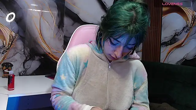 Chat +18 de _weird_sativa ao vivo