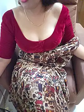 Roja-Telugu777 live XXX chat