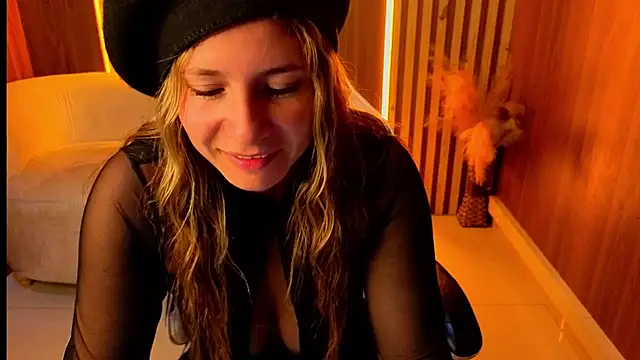Aratna_Blonde_Tx