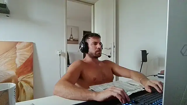 Chatroom XXX en direct de alpha-hunk