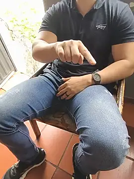 jacson_w8 লাইভ XXX চ্যাট