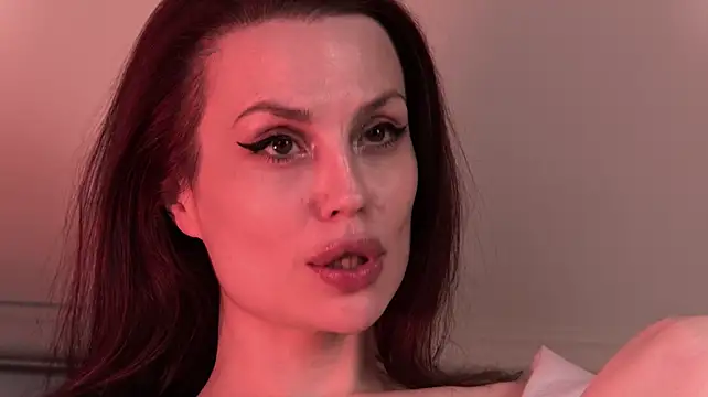 SelenaHollis - take off my panties and tease
