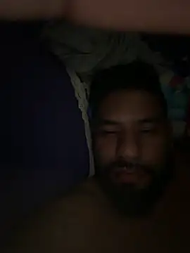 ThiagoLives live XXX chat