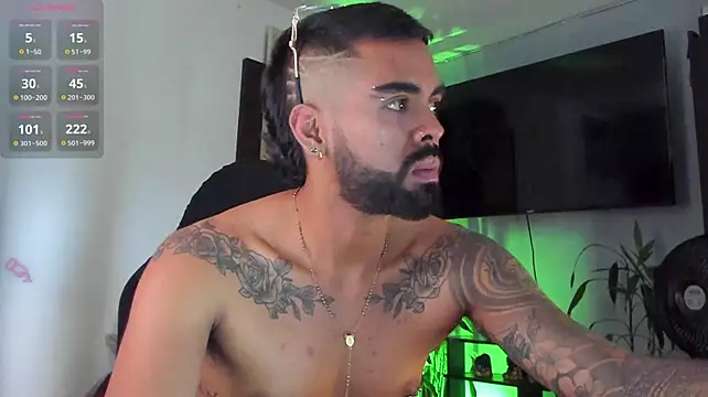 _kameron9811 élő XXX-chatje