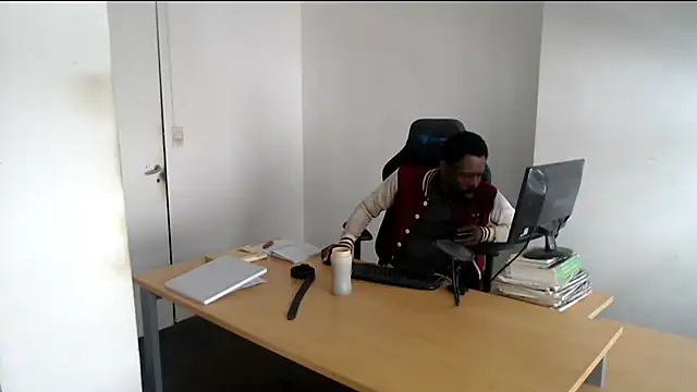 Mastertopdome XXX чат на живо
