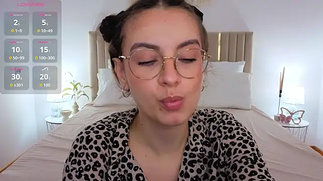 Chat XXX Live Bella-cute