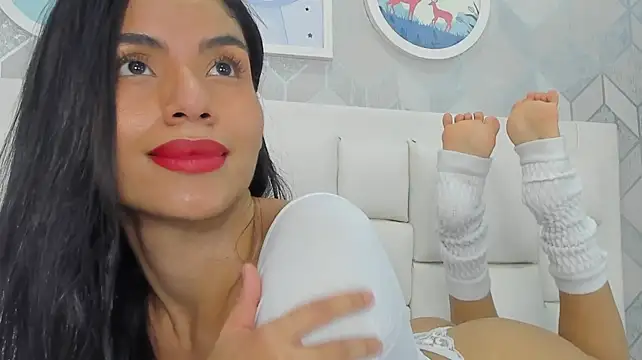 Naia_cox - suck toes x 6 min