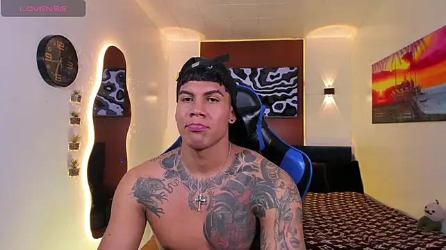Damian_latinxxx's Live XXX Chat
