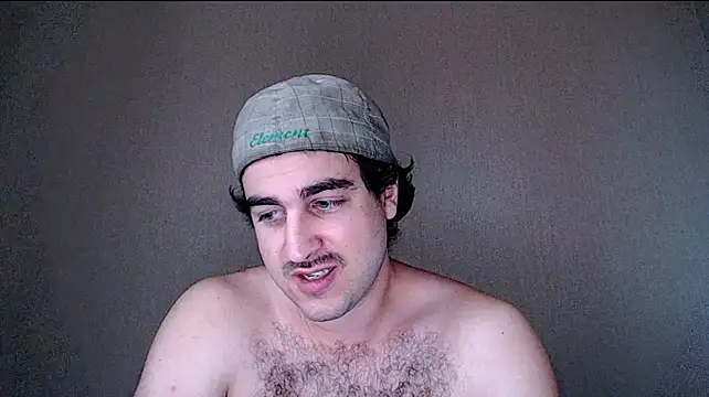 young_bear06 Live XXX-Chat
