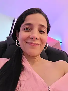 Chat XXX ao vivo de miaeyex