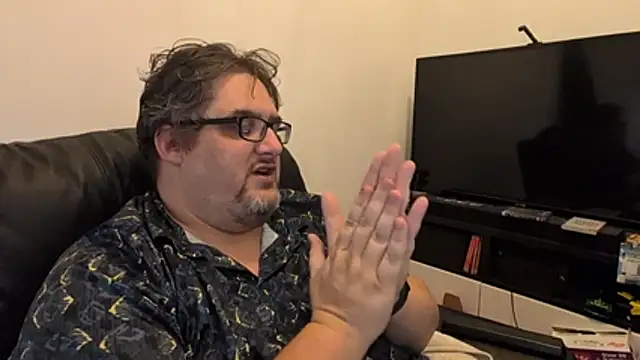 bigcuddlebear69er – Naživo XXX chat
