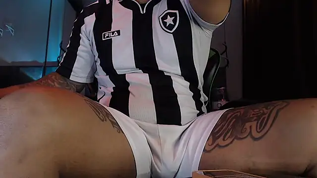 Show de aleparrudo na webcam