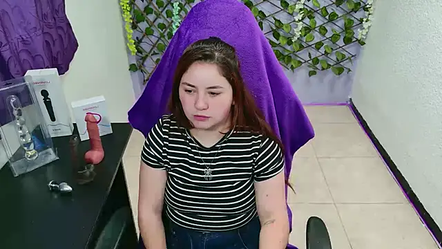 Chat +18 de ann_bronw ao vivo