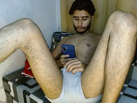 Chat +18 de CoralN ao vivo