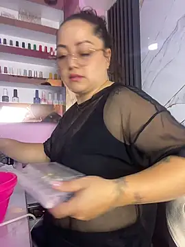 Онлайн чат XXX Nails_Lucia