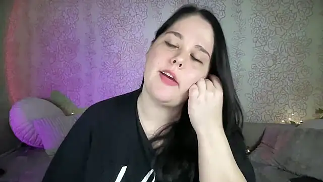 IvyLebelly's Live XXX Chat