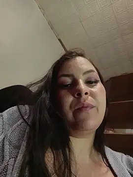 Chat +18 de Greta_Tamar ao vivo