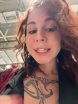 RosieDesire - off panty in shop&face sitting