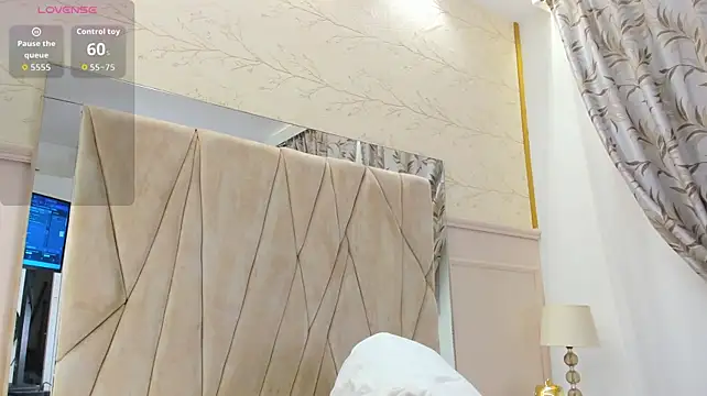 XXX chat uživo modela Adrien_Monteiro