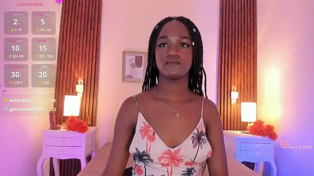 Chloebrunnie - Striptease wih a sexy song♥