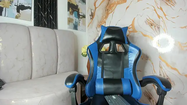 PEACH_FEM Chat XXX live