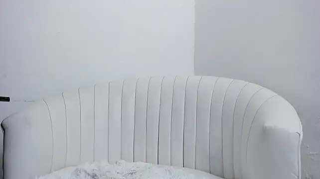 XXX chat uživo modela Andre_7w7