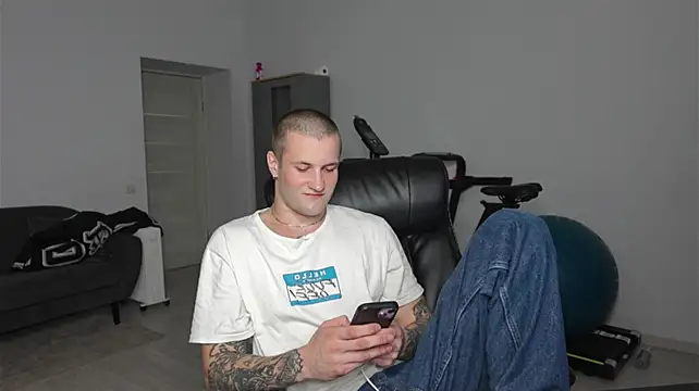 Igor_Wilde's Live XXX Chat