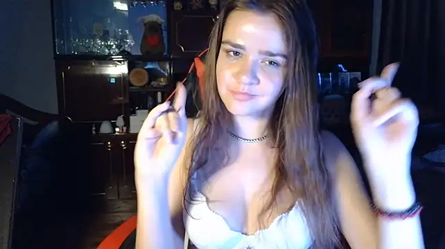 QueenBeatrice Adlı Modelin Canlı XXX Sohbeti
