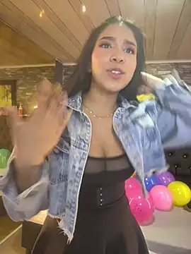 Talia_OffのライブXXXチャット