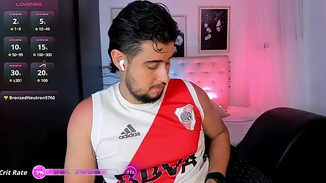 Ryan_evannss_ live XXX chat