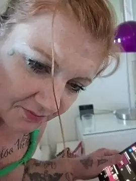 nakedgarbageperson's Live XXX Chat