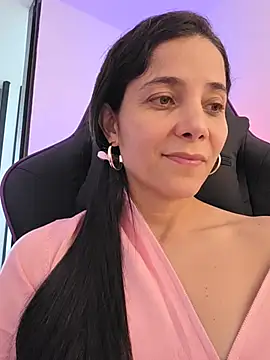 miaeyex Chat XXX live