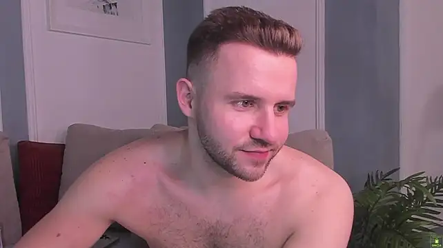 Онлайн чат XXX EnriqueBarberry