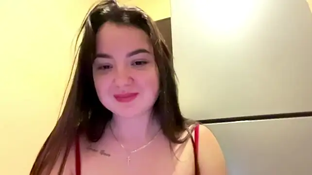 Chat +18 de Hillary ao vivo