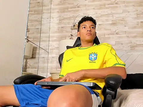 XXX chat uživo modela Jake_Noir