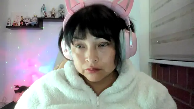 Živý XXX chat Shaddycute_