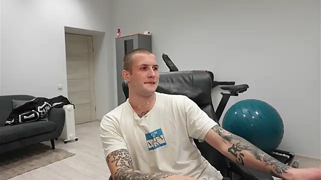 Igor_Wilde 라이브 XXX 채팅