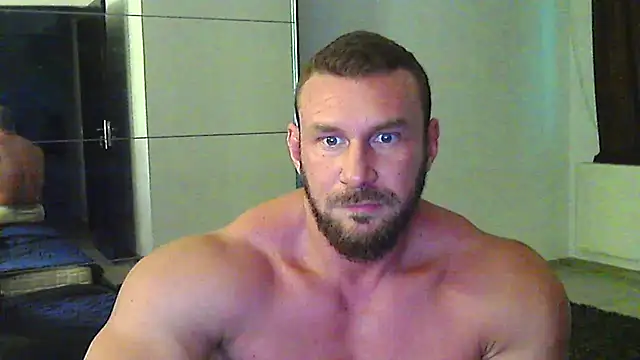 muscularkevin – webcam-show
