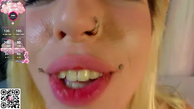 Chatroom XXX en direct de SallyCha
