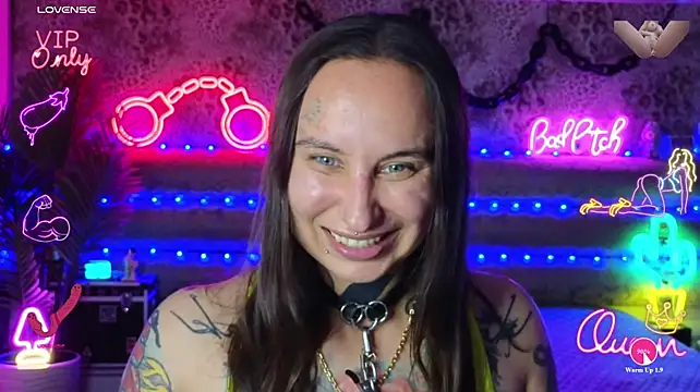 Chat XXX en directo de Cool_Freak_