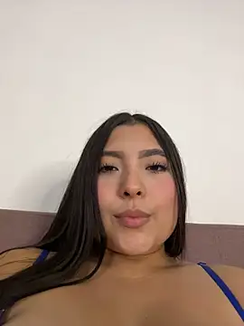 Chatroom XXX en direct de Valen-Abravanel