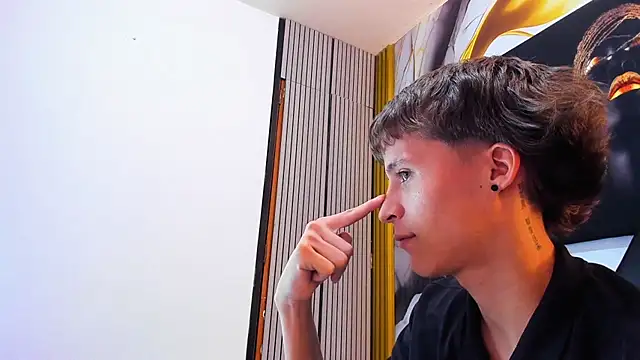 mono_blonde 现场XXX聊天