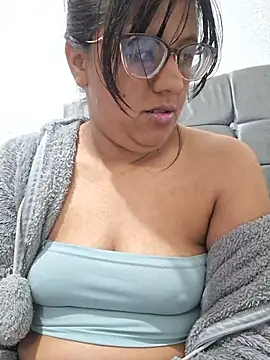 ZaidaWet - Squirt in face
