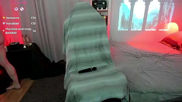 Oktopussy - Medieval Night Lt get 2 Vids