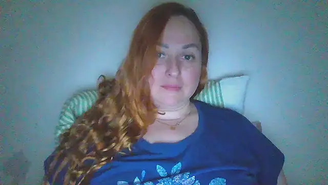 Chatroom XXX en direct de Foxy_Kate3333