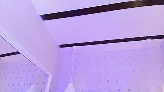 XXX chat uživo modela Cloedurant